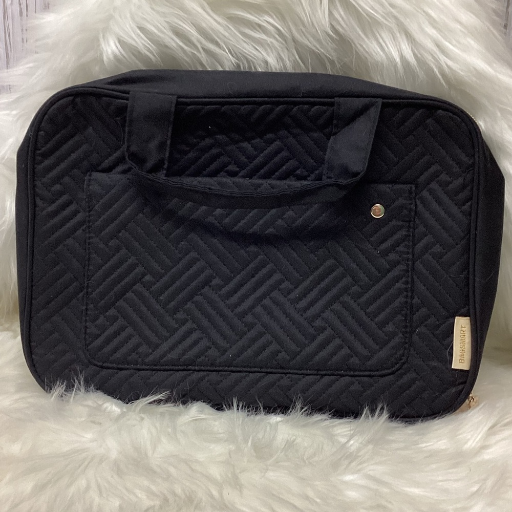 Bagsmart - The Space Saver Toiletry Bag With Hanging Hook - Black